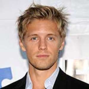Matt Barr